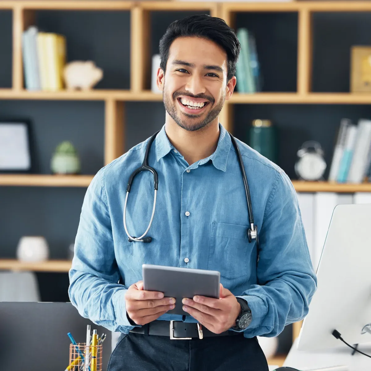 Healthcare operations and compliance intelligence dashboard